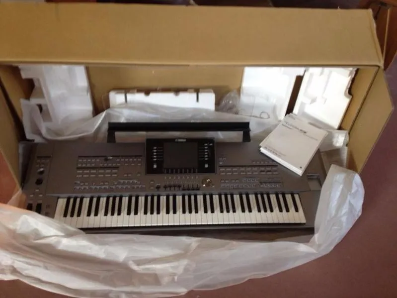 Yamaha Tyros5 76-Schlüssel Arranger Workstation – 4